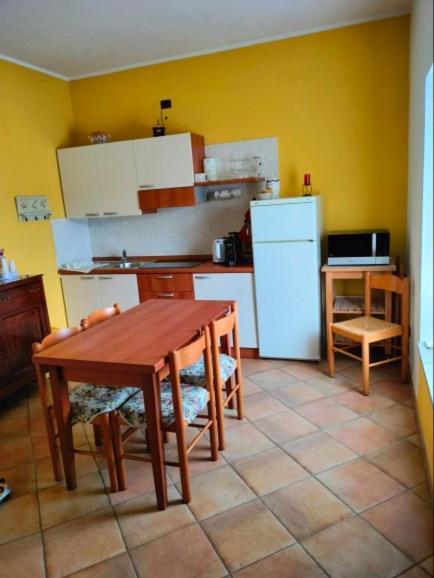 Cascina Cantaret Agriturismo San Marzano Oliveto Luaran gambar